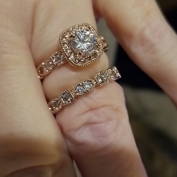 18k GP White Sapphire Set of Two Rings - Picture 11 of 14